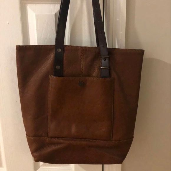 Pendleton Handbags - 🌟Large Pendleton brown leather tote👜🌟